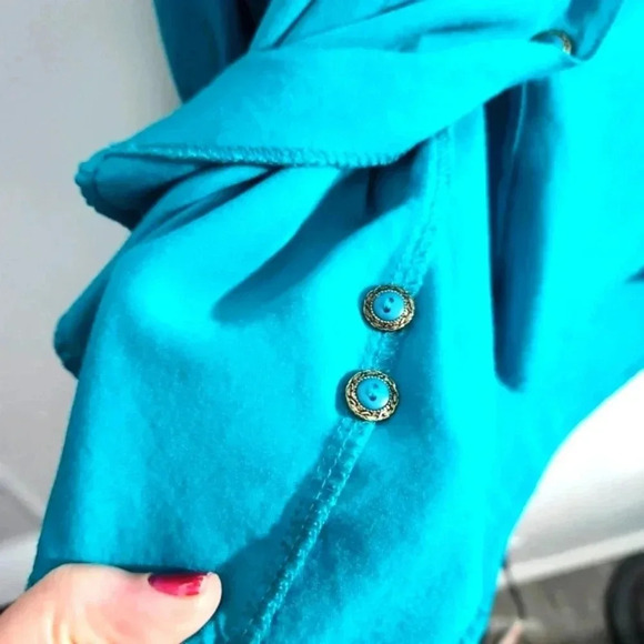 CLEARANCE Express Compagnie Internacionale Aqua Blue Blouse Button-down - Picture 10 of 13